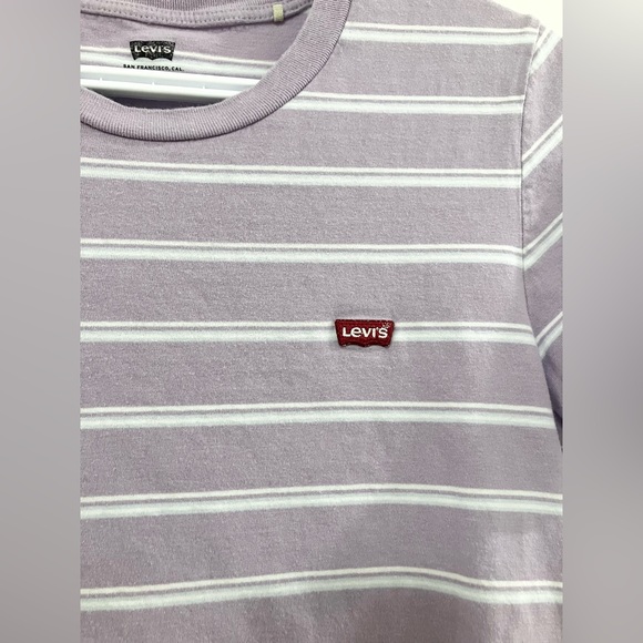 Levi’s light purple striped T-Shirt Size M - Picture 2 of 4